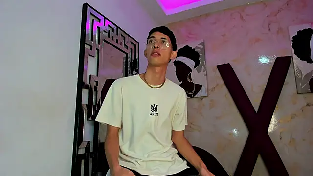 GOOD BOYS1 online show from February 2026 03:21:01 PM