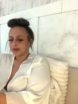 Welsh Maya221x online show from January 2026 11:37:02 AM