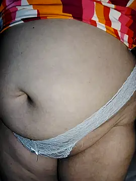 Snapshot of alexacurvy05 chatting on February 2026 10:49:01 PM alexacurvy05 online show from February 2026 10:49:01 PM