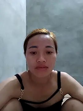 little-effy online show from December 2025 09:05:02 AM