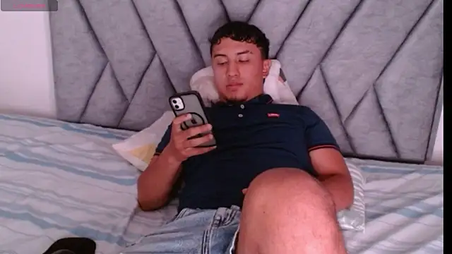 Snapshot of kyro_estrada chatting on February 2026 09:59:02 PM kyro estrada online show from February 2026 09:59:02 PM