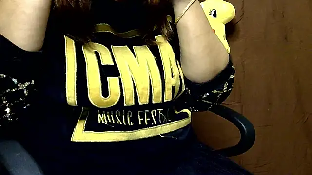 butterflyslay online show from January 2026 04:01:02 PM