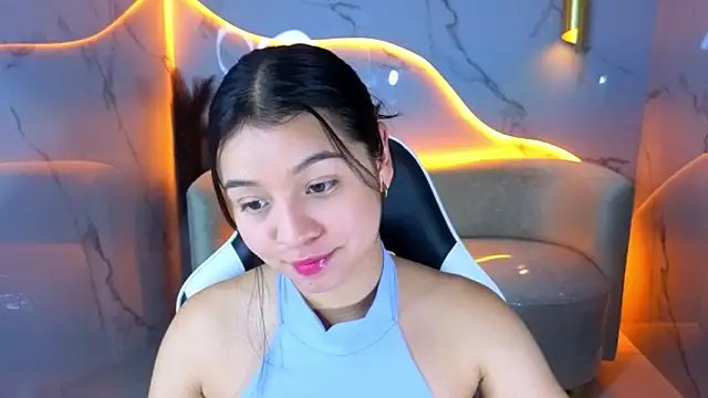 Sofi Adams Tx online show from January 2026 01:03:01 PM