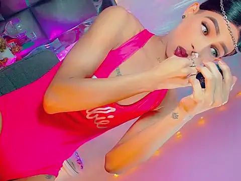 agathaferrer3 online show from February 2026 05:24:01 AM