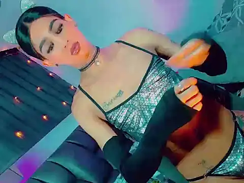 agathaferrer3 online show from February 2026 07:40:01 AM