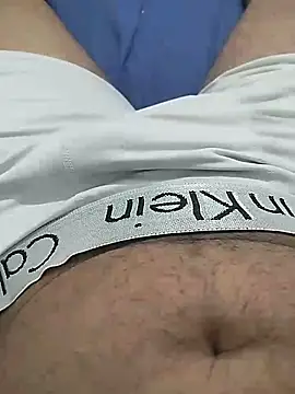 zerobert69 online show from May 2026 09:43:01 PM