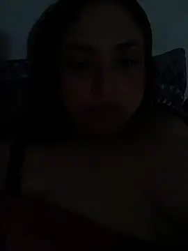 laura395 online show from December 2025 08:13:01 PM