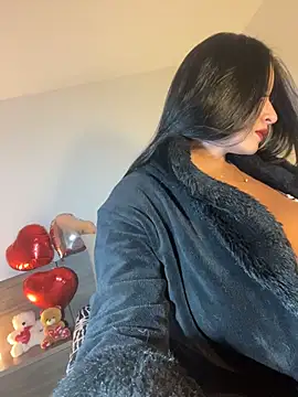 Lena-Williamss online show from February 2026 04:09:02 AM