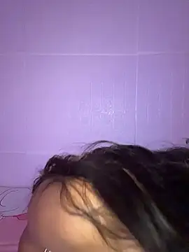 Amaira 69 online show from June 2026 10:52:02 AM