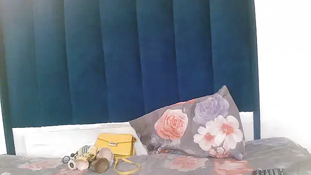 slendercupid online show from February 2026 09:08:01 AM