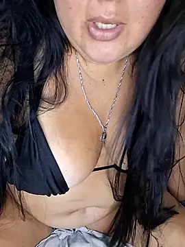 Snapshot of Trinity_033 chatting on March 2026 05:19:02 PM Trinity 033 online show from March 2026 05:19:02 PM