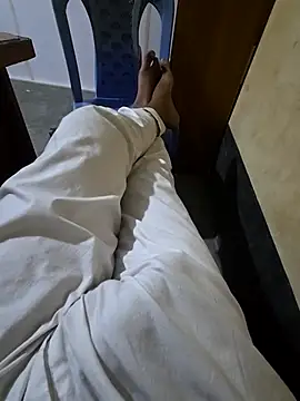 SHARIF12123 online show from February 2026 06:05:01 PM