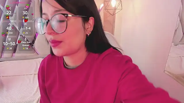 Snapshot of Lovely-martina chatting on February 2026 01:03:01 PM Lovely-martina online show from February 2026 01:03:01 PM