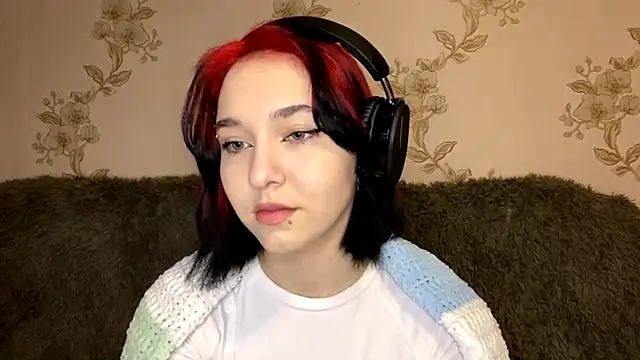 EmilyVeiro online show from January 2026 05:15:02 PM