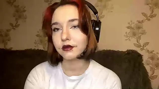 EmilyVeiro online show from March 2026 05:39:01 PM