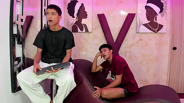 DIAMOND BLACKS online show from December 2025 07:17:02 AM