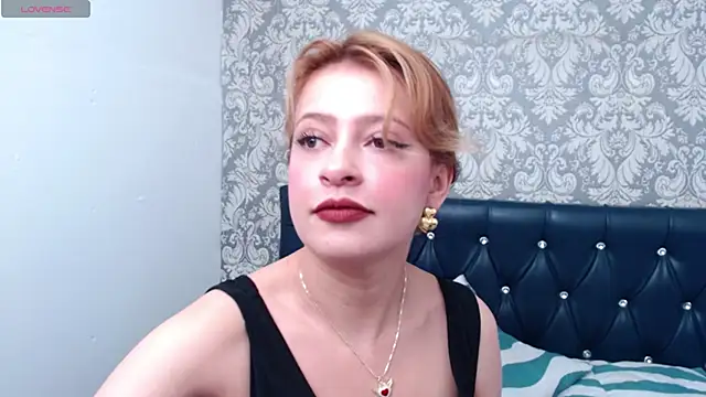  naughty angel  online show from February 2026 09:01:01 PM