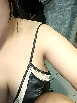 Snapshot of lavi-cute chatting on December 2025 07:16:02 AM lavi-cute online show from December 2025 07:16:02 AM