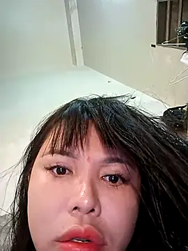 Snapshot of lavi-cute chatting on January 2026 08:18:01 AM lavi-cute online show from January 2026 08:18:01 AM