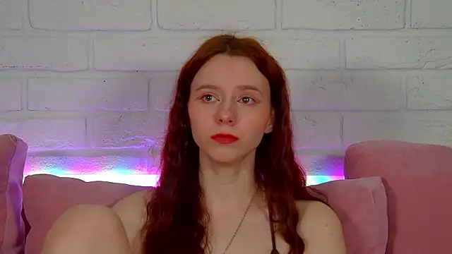 Snapshot of ArinaKubrick chatting on April 2026 04:34:02 PM ArinaKubrick online show from April 2026 04:34:02 PM