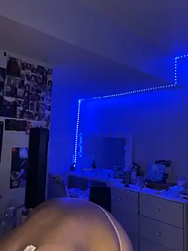 maisie goldxx online show from February 2026 10:38:02 AM