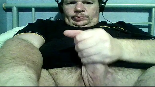 mrhardcock12 online show from February 2026 11:28:01 PM