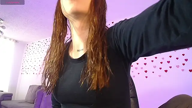 alina lee online show from February 2026 08:07:02 PM