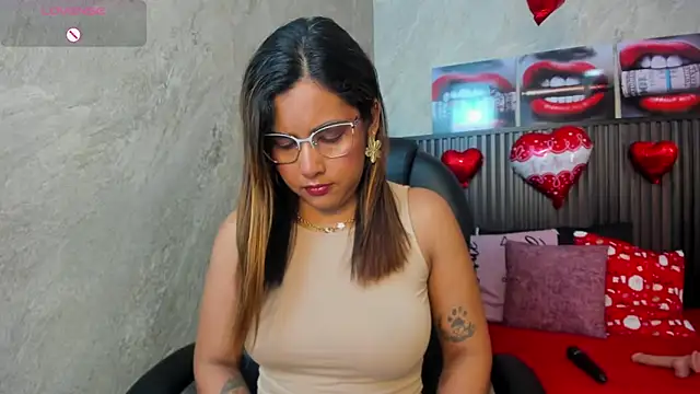 scarletbaker   online show from February 2026 01:19:01 PM