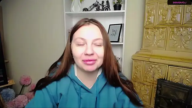 Snapshot of LiliaErmi chatting on February 2026 08:30:01 AM LiliaErmi online show from February 2026 08:30:01 AM