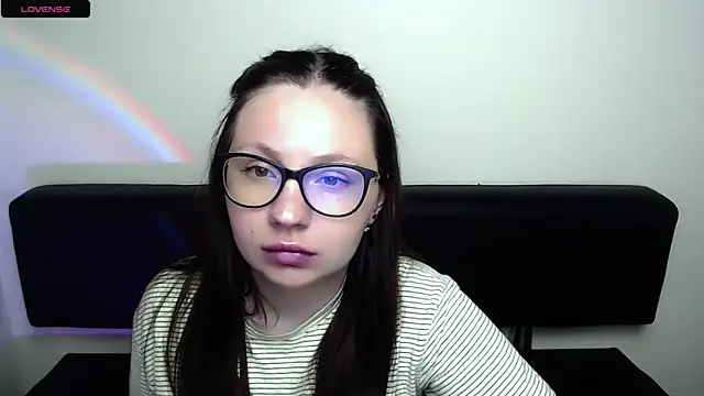Snapshot of LiliaErmi chatting on June 2026 06:52:02 AM LiliaErmi online show from June 2026 06:52:02 AM