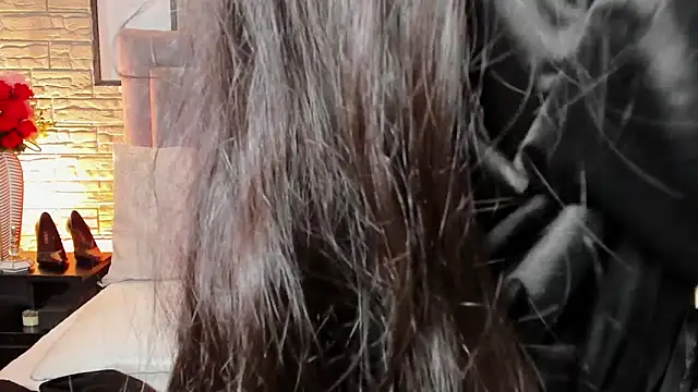 Snapshot of LanaRouse chatting on January 2026 10:52:01 PM LanaRouse online show from January 2026 10:52:01 PM