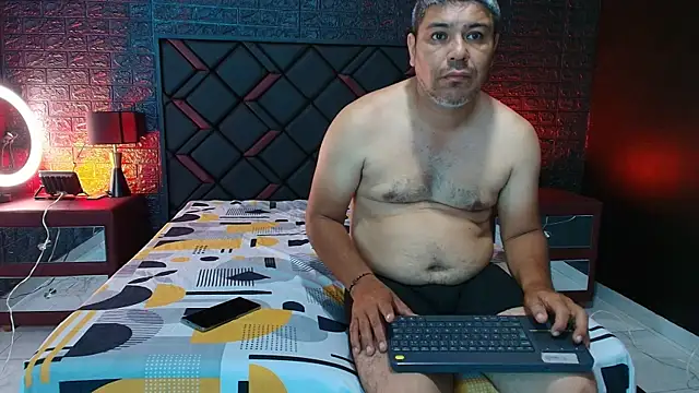 DanteYCeleste online show from December 2025 02:24:02 PM