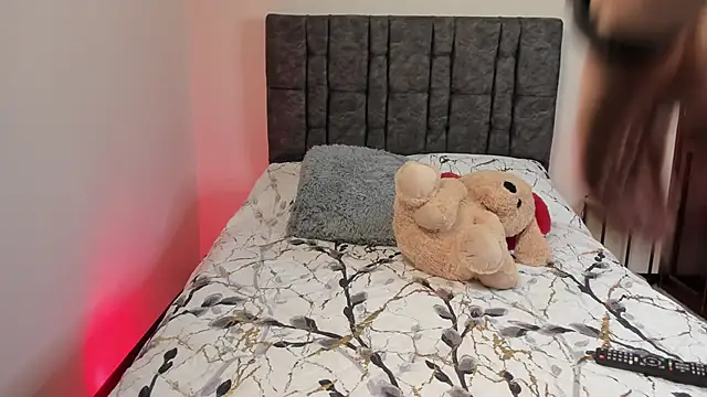 Annalia69 online show from January 2026 08:29:02 AM