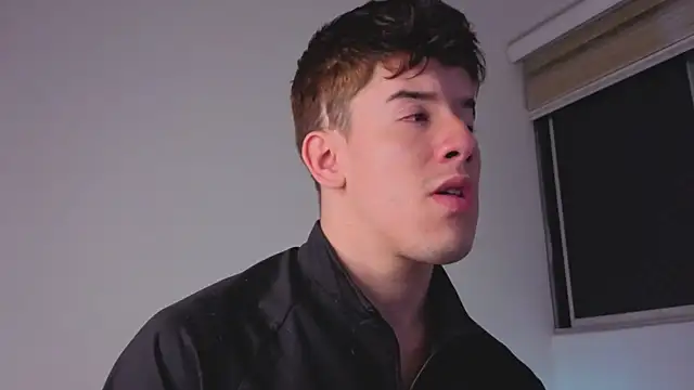 maxxcooper1 online show from December 2025 07:36:02 AM