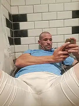 Snapshot of Good1Good4 chatting on March 2026 12:04:02 AM Good1Good4 online show from March 2026 12:04:02 AM