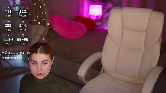 Snapshot of GingerPinky chatting on February 2026 06:58:01 AM GingerPinky online show from February 2026 06:58:01 AM