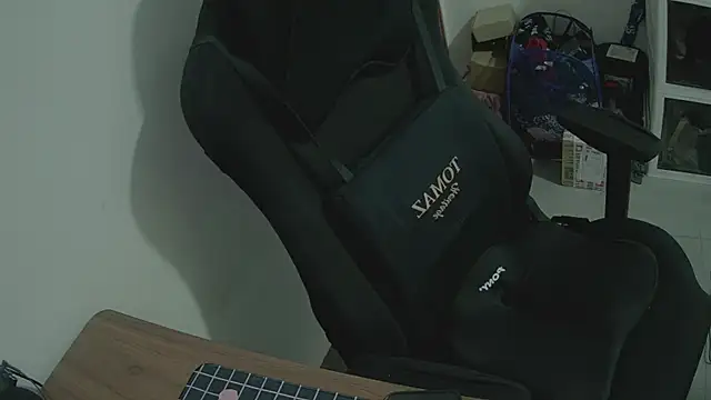 Snapshot of mommywho69 chatting on January 2026 08:06:01 AM mommywho69 online show from January 2026 08:06:01 AM