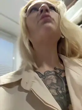 TeaseKitten- online show from December 2025 05:03:01 AM