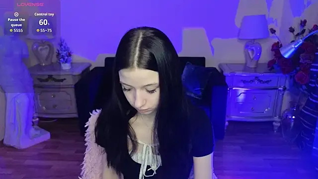 AlicePowells online show from January 2026 11:26:01 AM