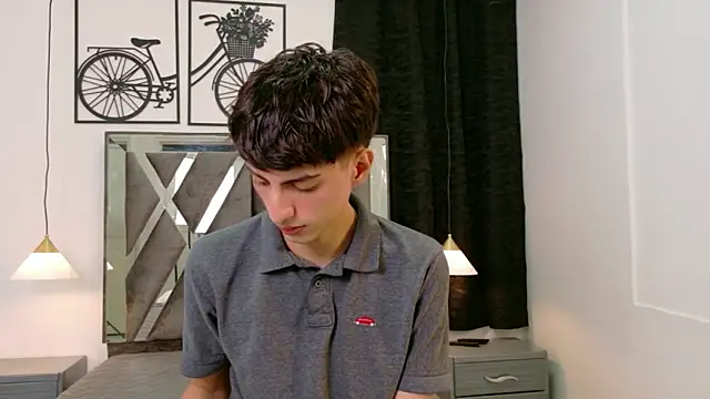 Martin Williams online show from December 2025 12:12:02 PM