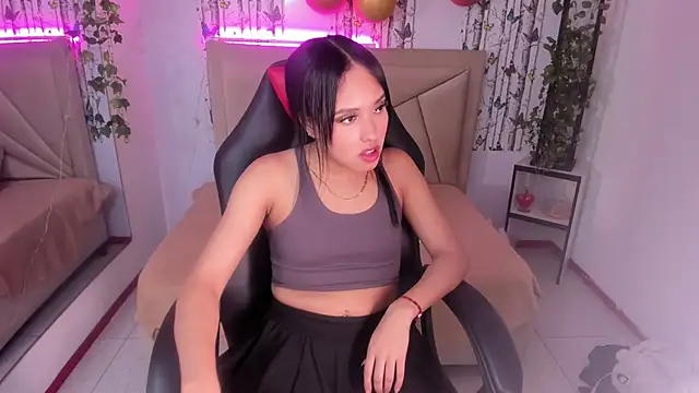 Snapshot of valeria_dark_ chatting on April 2026 07:19:01 PM valeria dark online show from April 2026 07:19:01 PM