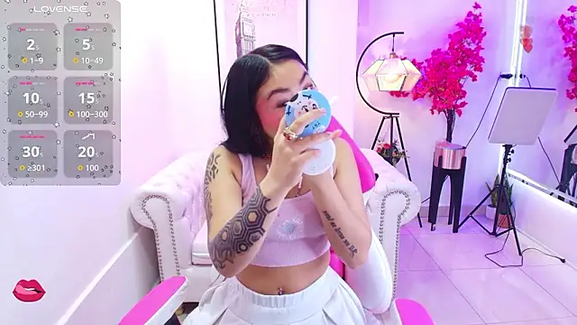 Carolina cherry online show from February 2026 11:58:01 AM