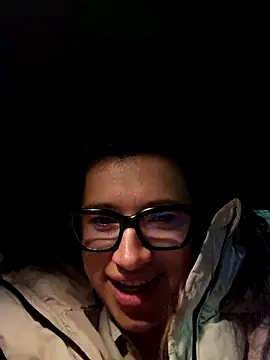 MiraBennet online show from January 2026 06:13:01 PM