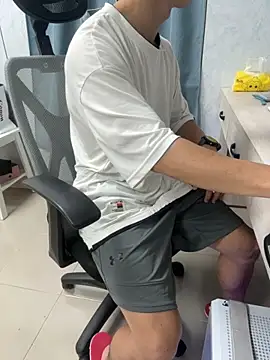 Snapshot of jason5858 chatting on December 2025 07:37:01 AM jason5858 online show from December 2025 07:37:01 AM