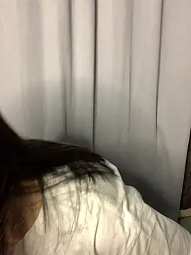 Snapshot of Val12777 chatting on February 2026 12:00:01 PM Val12777 online show from February 2026 12:00:01 PM