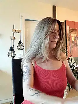 Snapshot of Sacha_Scorp chatting on January 2026 09:47:02 AM Sacha Scorp online show from January 2026 09:47:02 AM