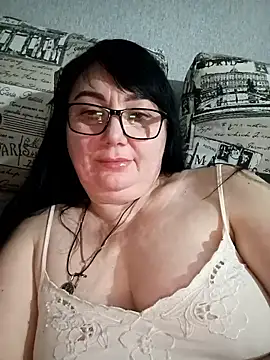 MariSwan222 online show from January 2026 09:49:02 PM