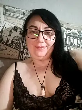 MariSwan222 online show from May 2026 08:37:01 PM