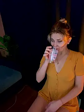 WetHotMilfaa online show from January 2026 10:25:02 PM