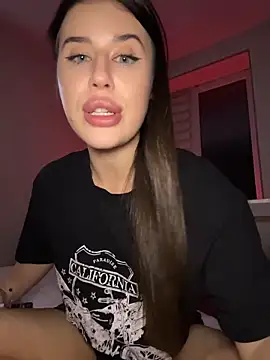 Lira Fayeee online show from May 2026 07:29:01 PM